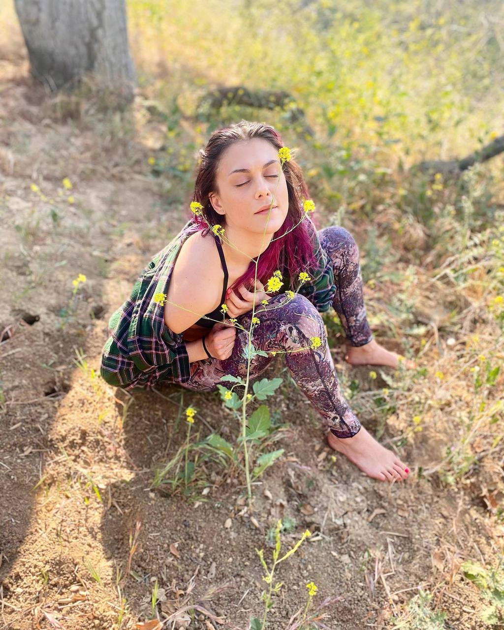 Lindsey Shaw Feet