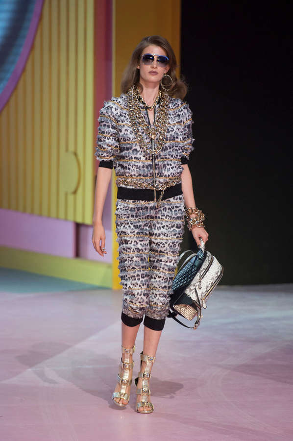 Louise Lefebure Feet