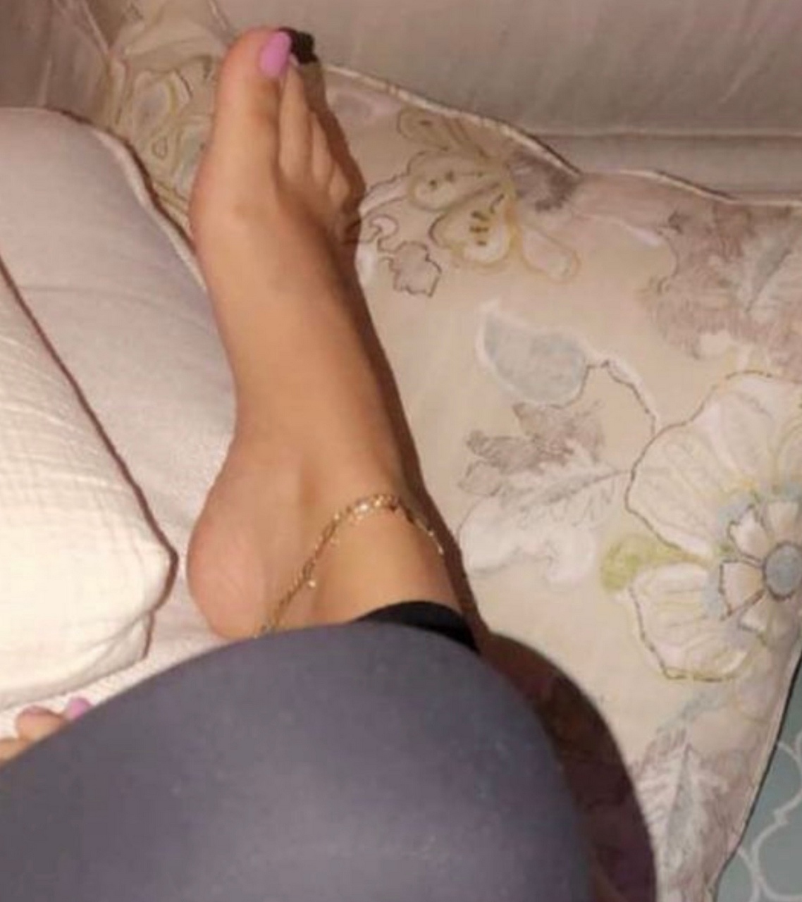 Lulu Alhassan Feet