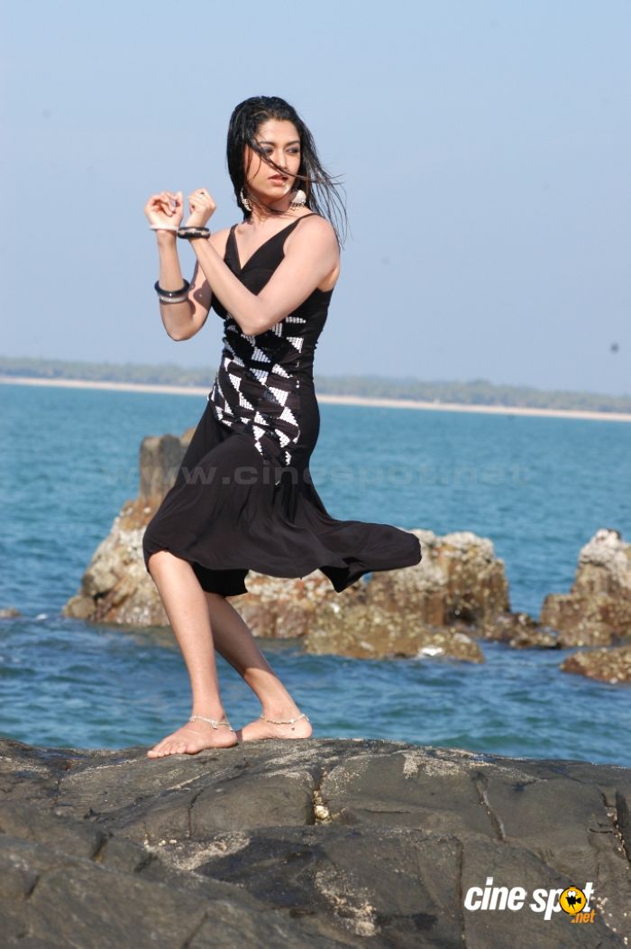 Mamta Mohandas Feet