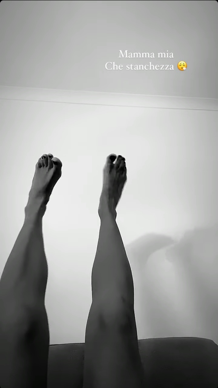 Martina Pinto Feet