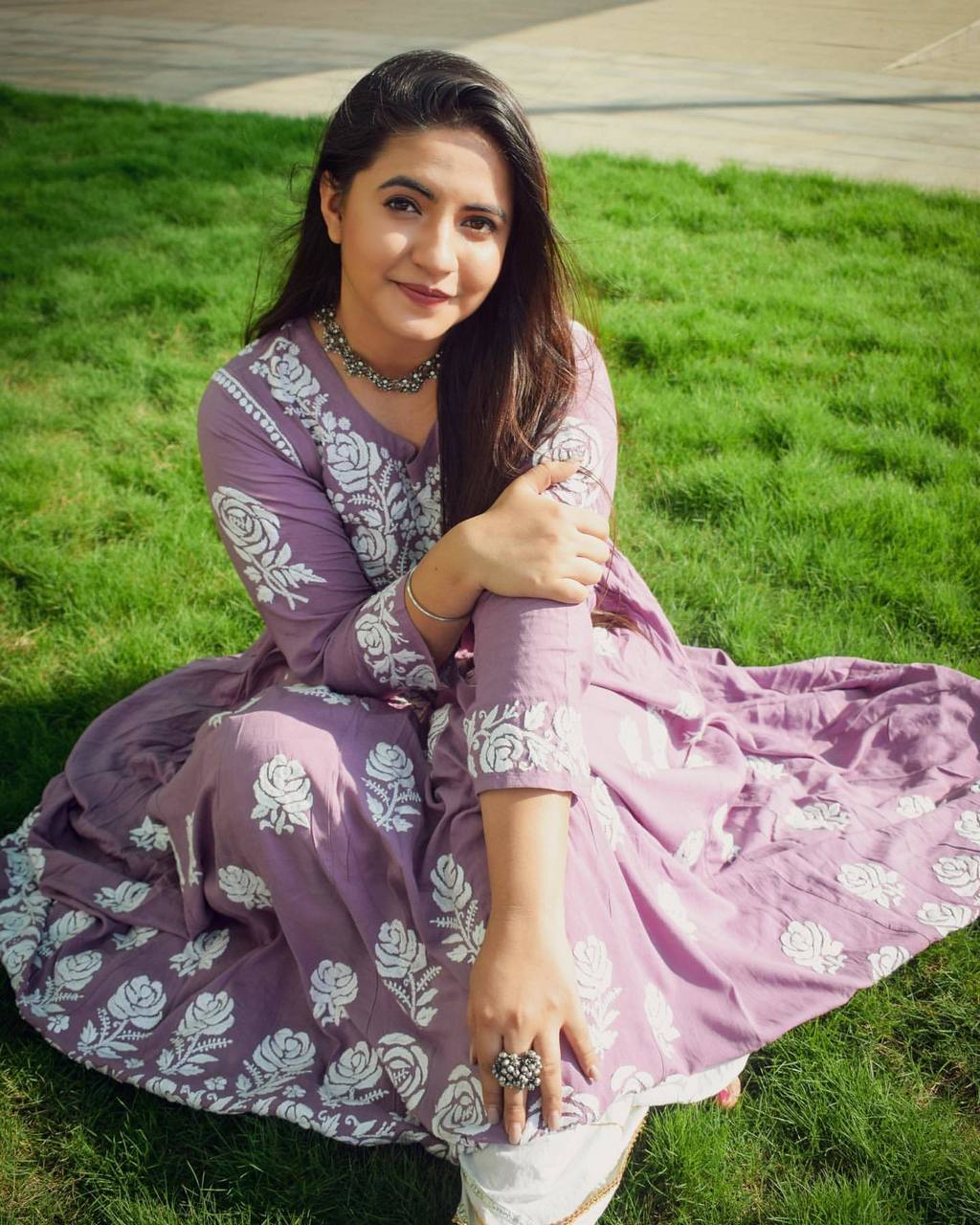 Meera Deosthale Feet