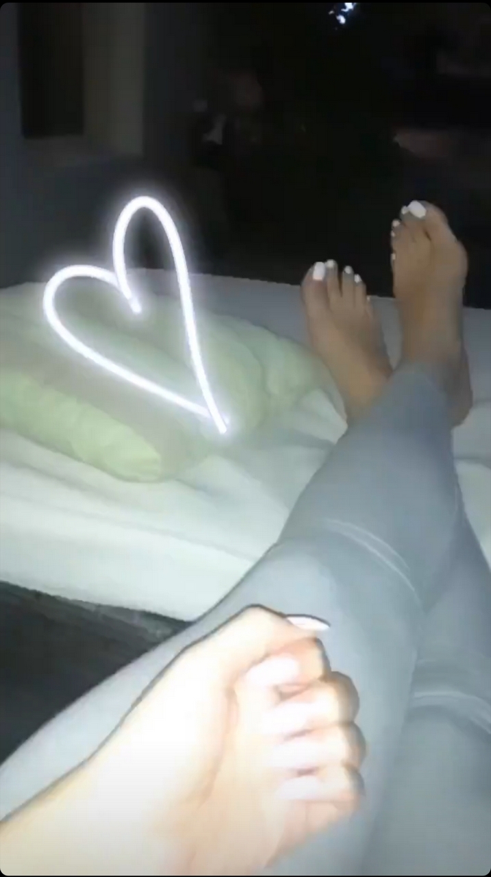 Nadine Elias Feet