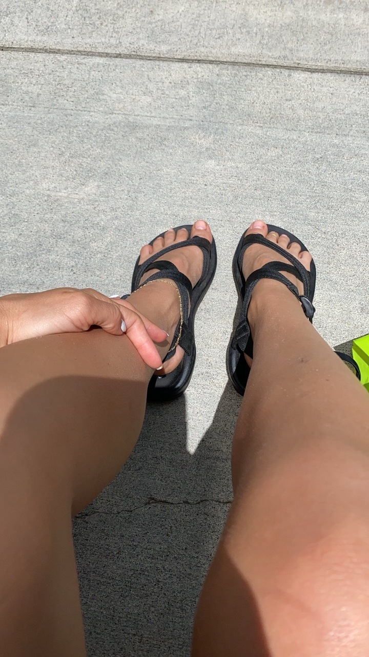 Natalie Negrotti Feet