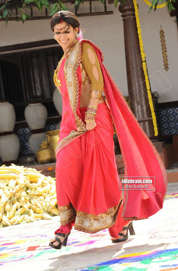 Nayantara Feet