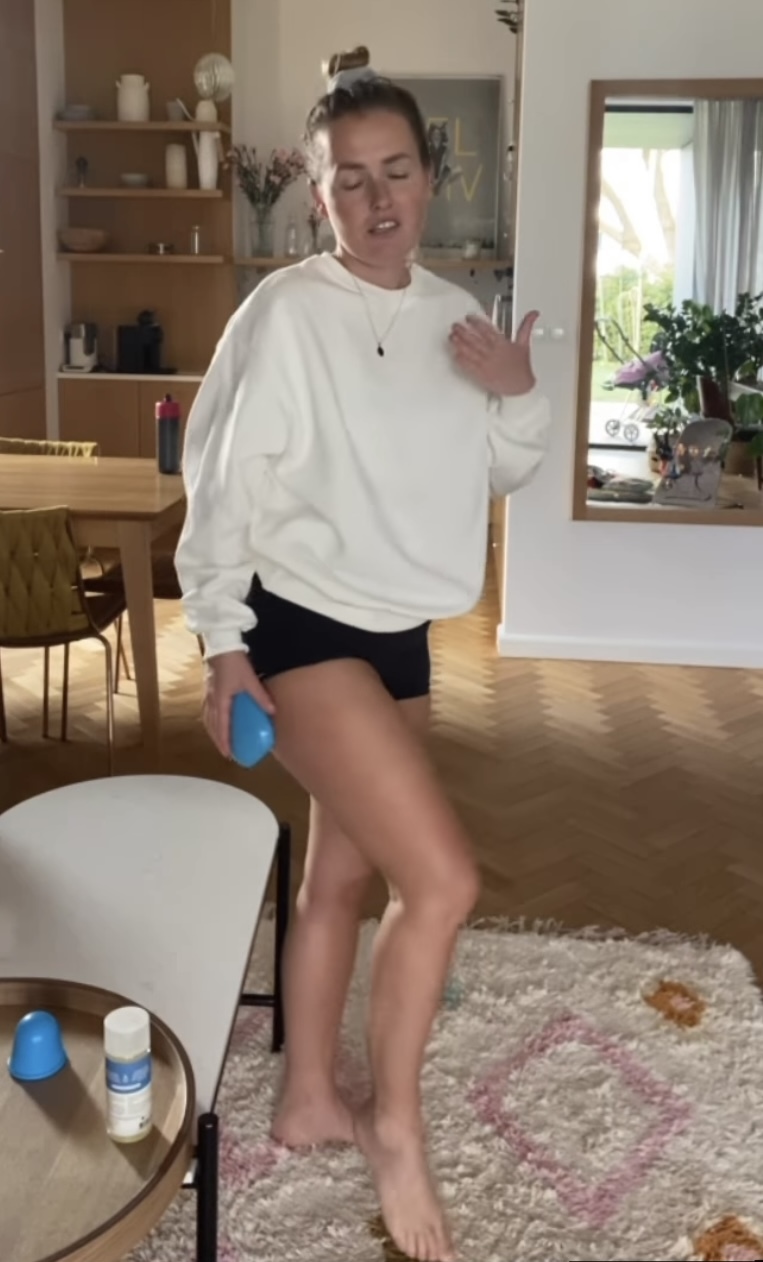 Olga Frycz Feet