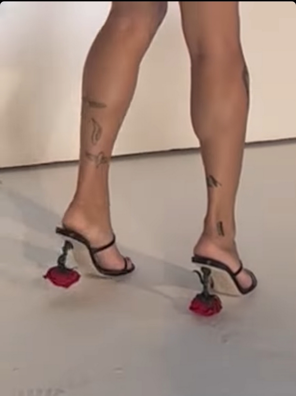 Peggy Gou Feet