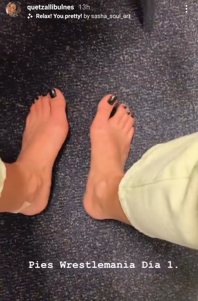 Quetzalli Bulnes Feet