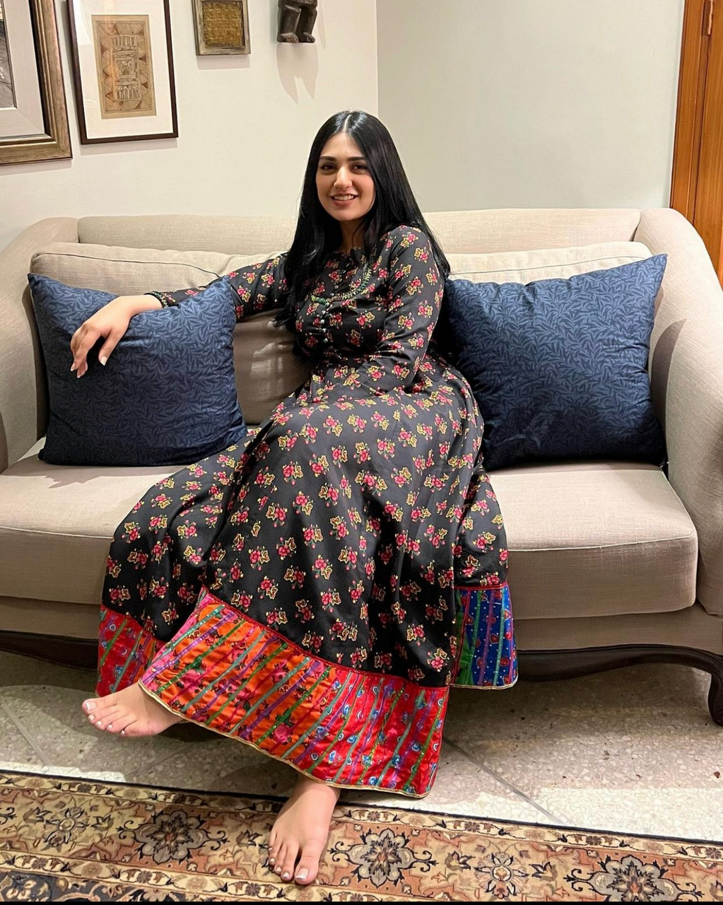 Sarah Khan Feet