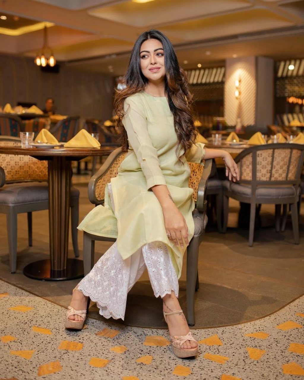 Shafaq Naaz Feet