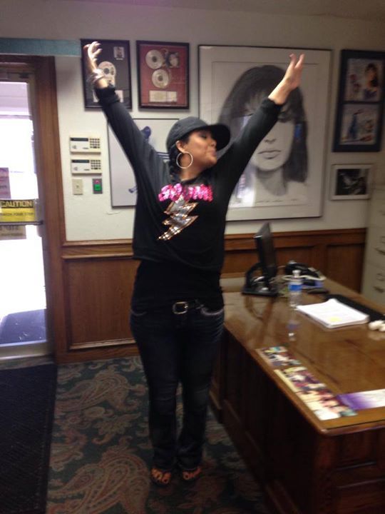 Suzette Quintanilla Feet