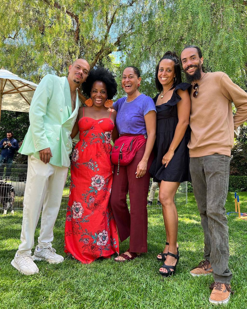 Tracee Ellis Ross Feet (2 sexy photos) Sexy Feets - Celeb Feets