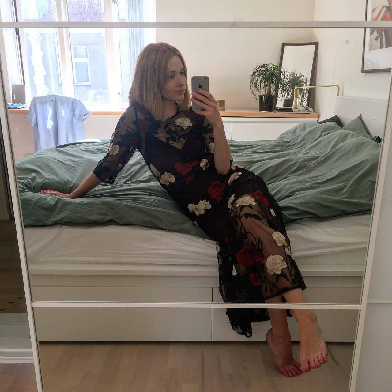 Viktoria Aksnes Feet