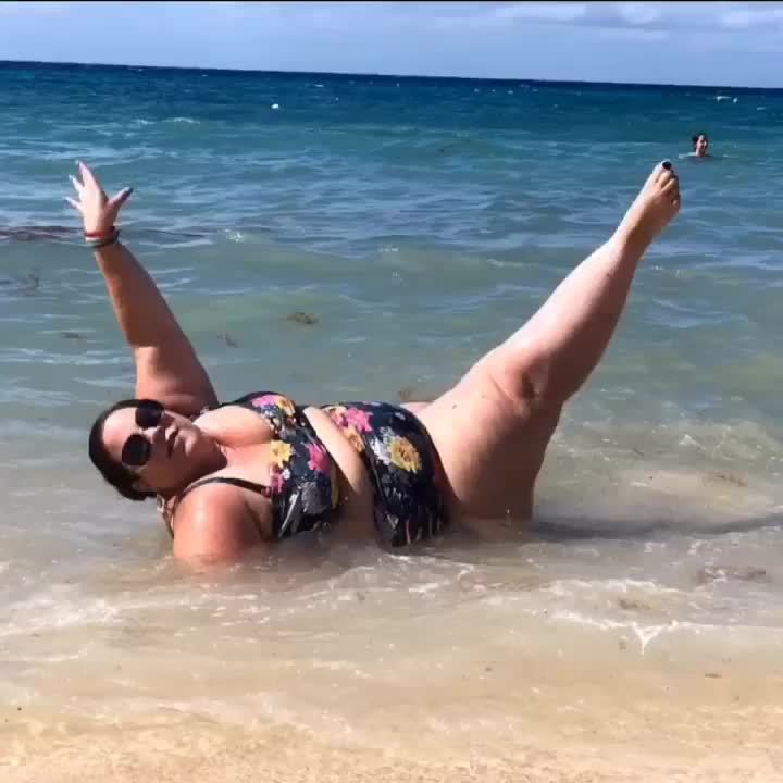 Whitney Way Thore Feet