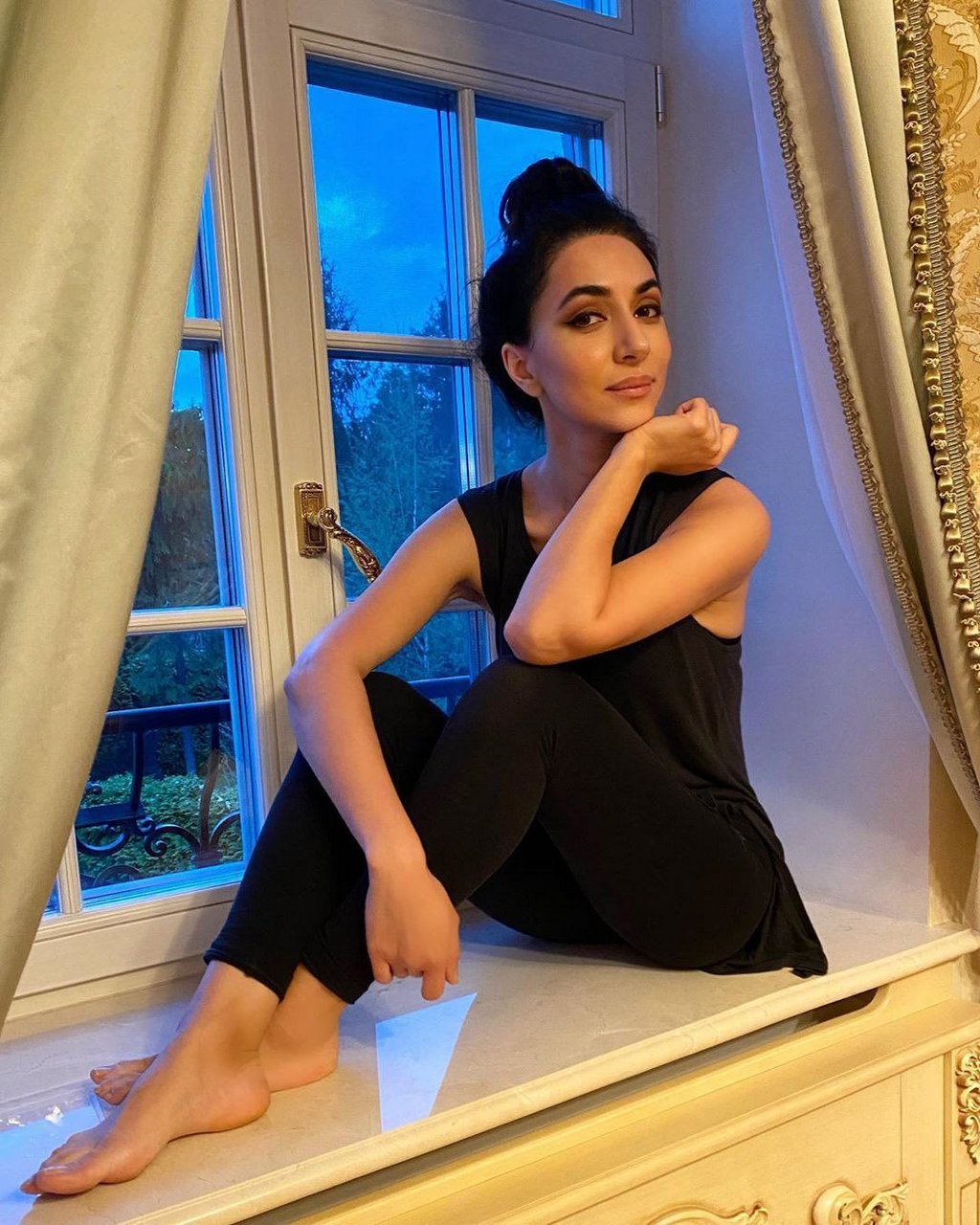 Zarifa Mgoyan Feet