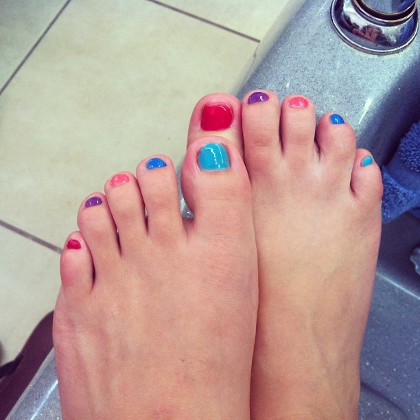 Tayler Buono Feet