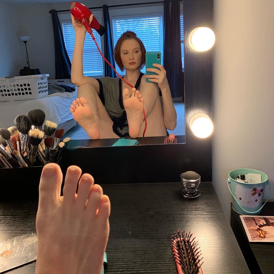 Scarlett Lush Feet