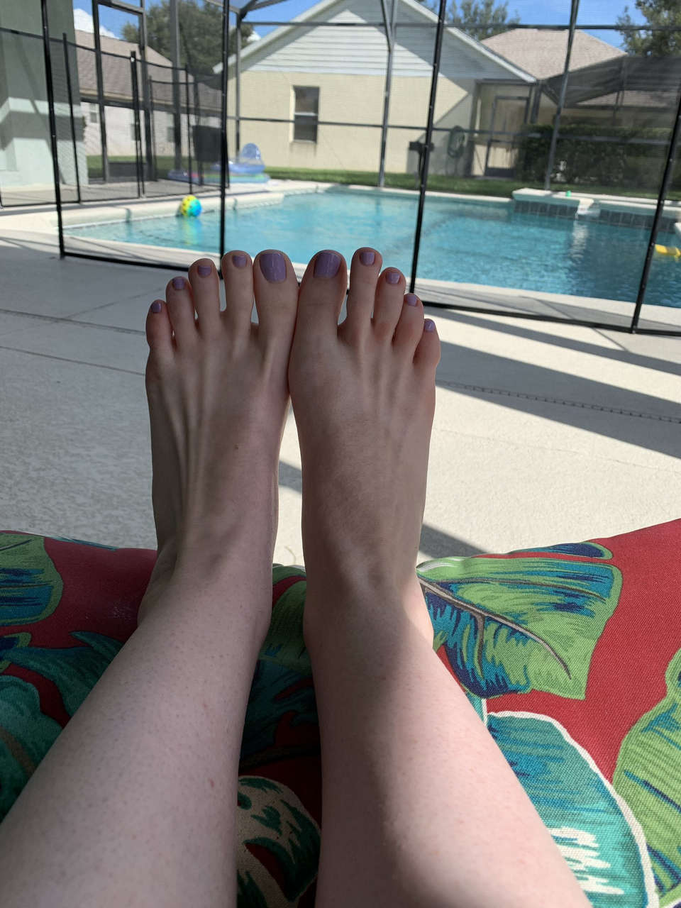 Scarlett Lush Feet