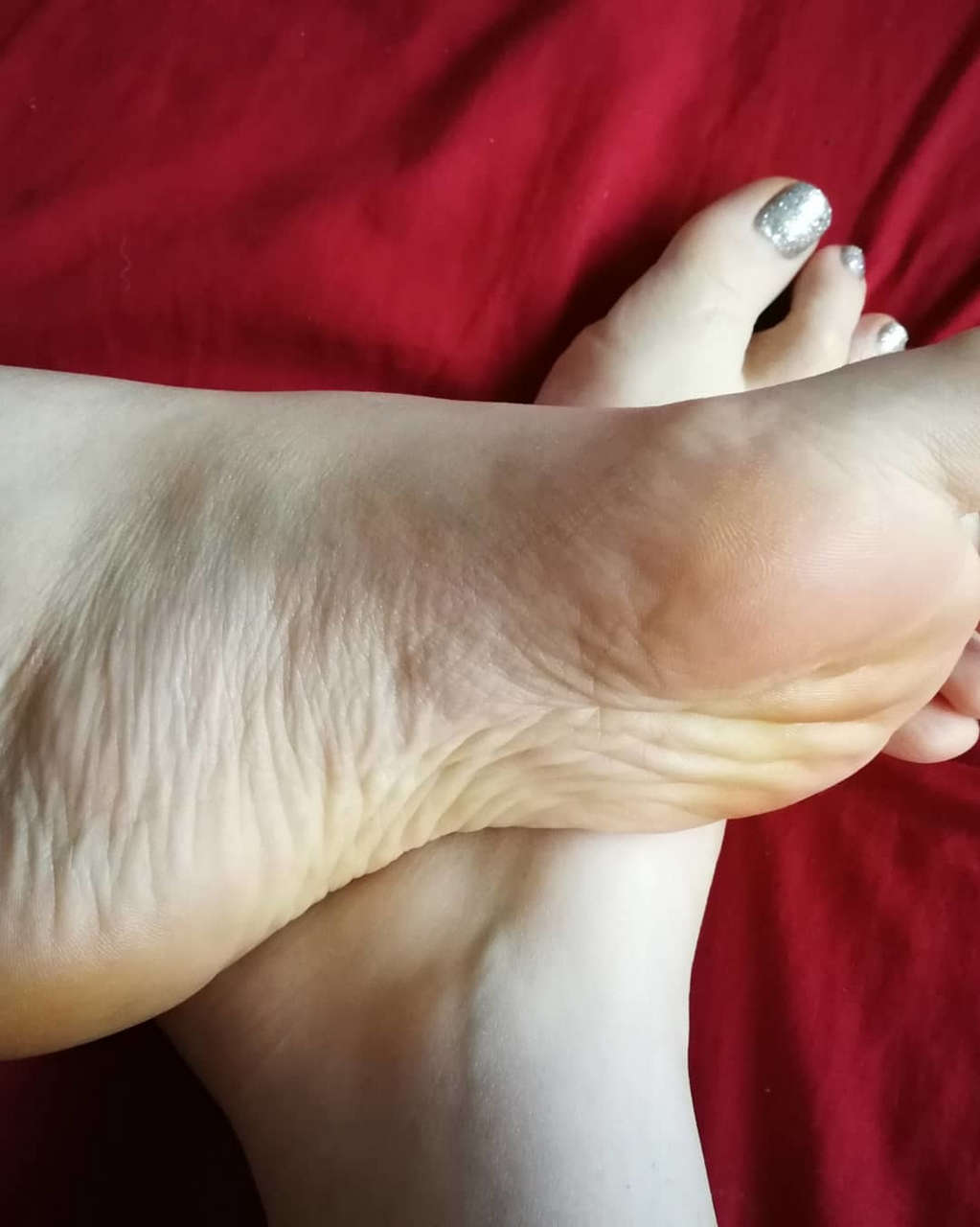 Vicki Peach Feet